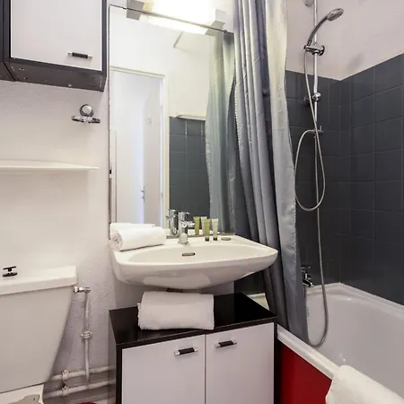 Les Pieds Dans L'eau - Welkeys